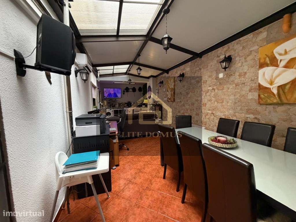 Magnífico Apartamento T3 com Terraço, Arrecadação e Estacionamento!-22