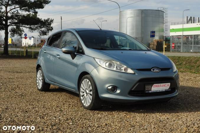 Ford Fiesta 1.25 Ambiente - 1