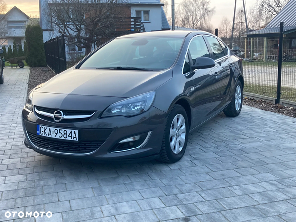 Opel Astra 1.6 CDTI DPF ecoFLEX Start/Stop Edition - 2