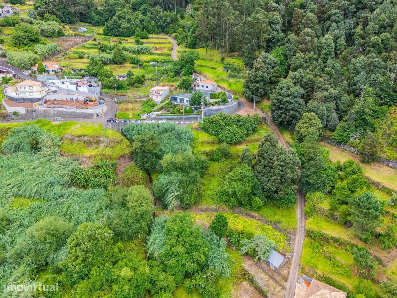 Terreno 1300,23m2 | Arco da Calheta | Construção-7