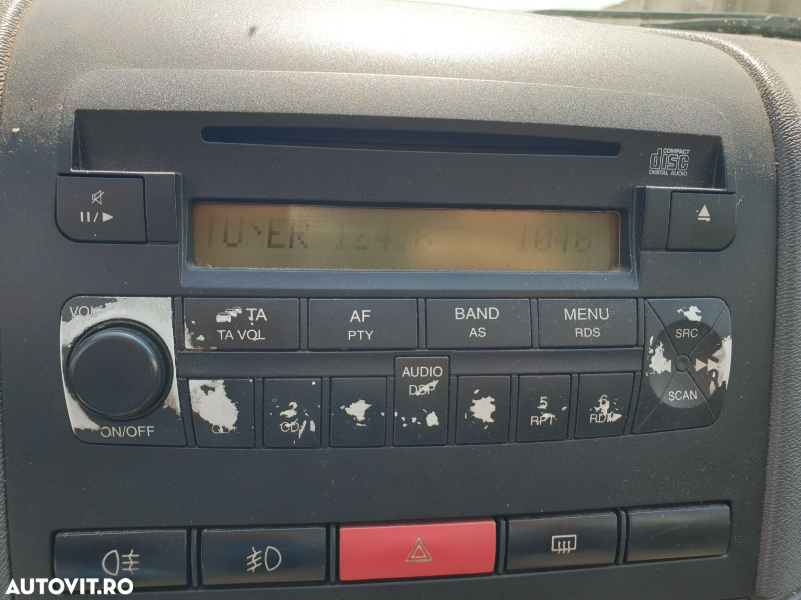 Radio CD Player cu Defect Fiat Albea Facelift 2002 - 2012 - 2