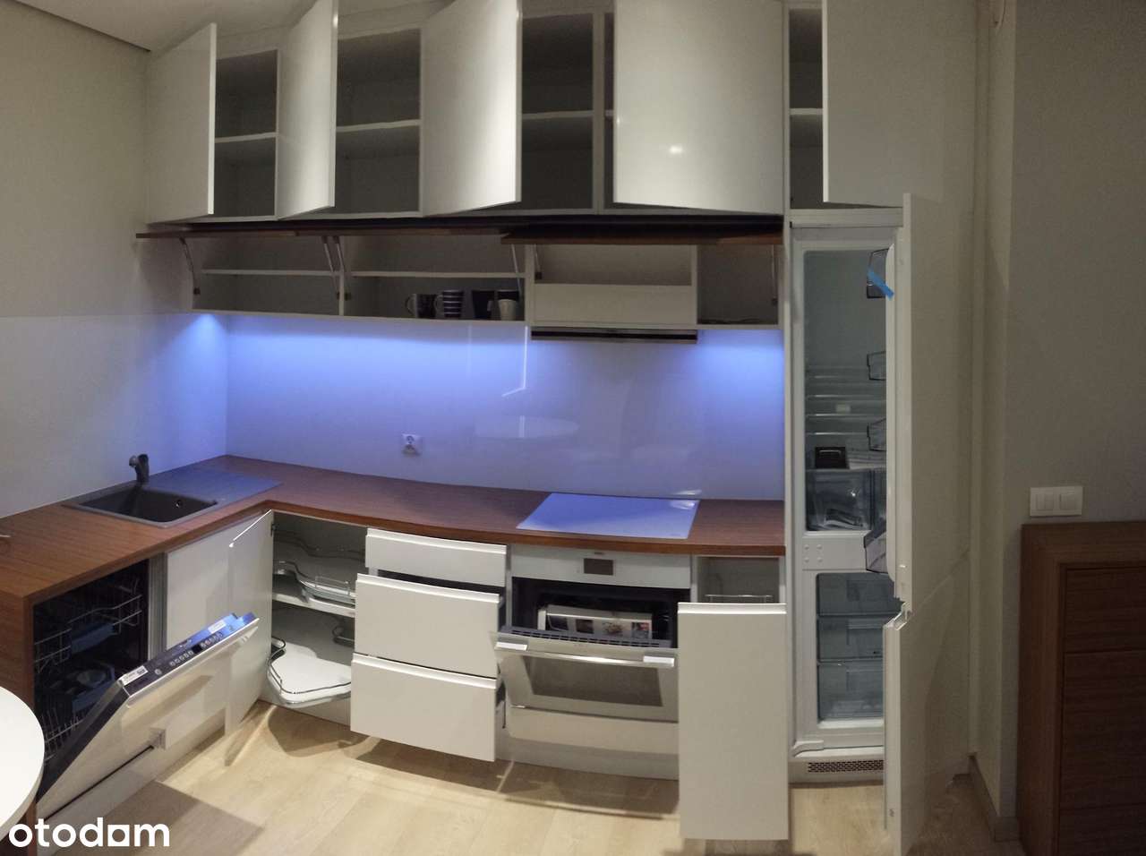 Wynajmę od 10.12.2025  3 pok O. Piernikowe z garażem NOWE WYPOSAZENIE - Pełny obrazek: 3/20