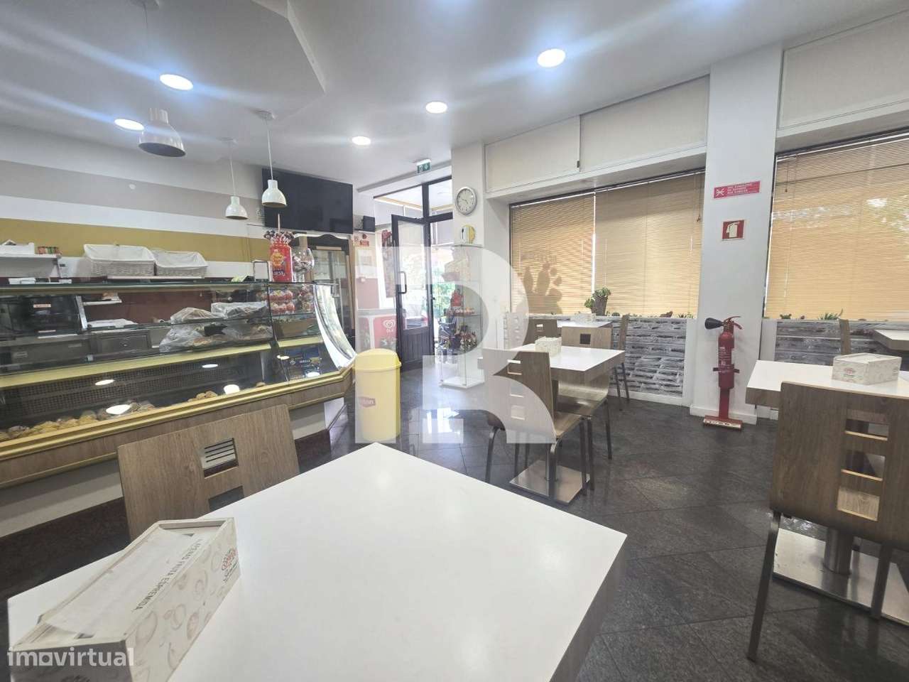 Pastelaria Central para Trespasse com arrendamento em Mem Martins - Grande imagem: 4/14