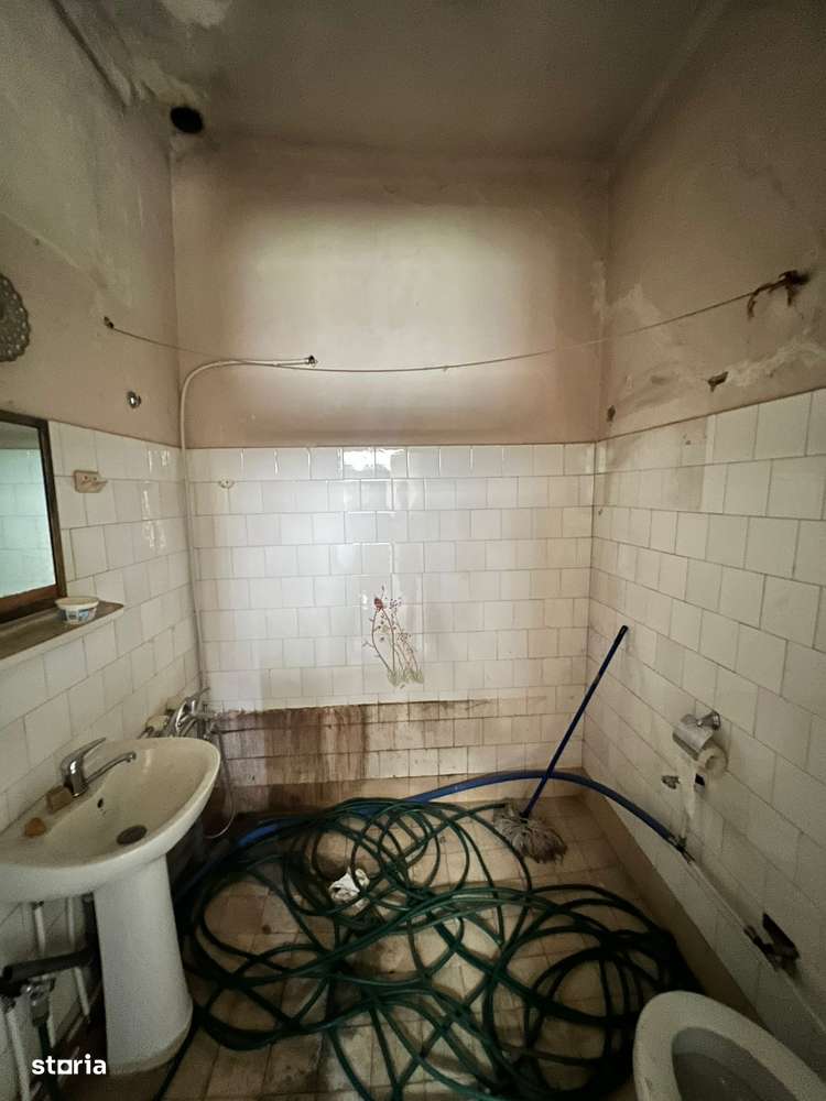 Casa renovabila | 100mp + 300mp curte individuala | Dambul Rotund-10