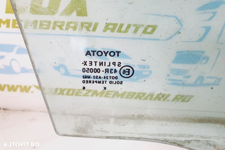 Geam usa stanga fata Toyota Corolla E120  [din 2000 pana  2008] - 2