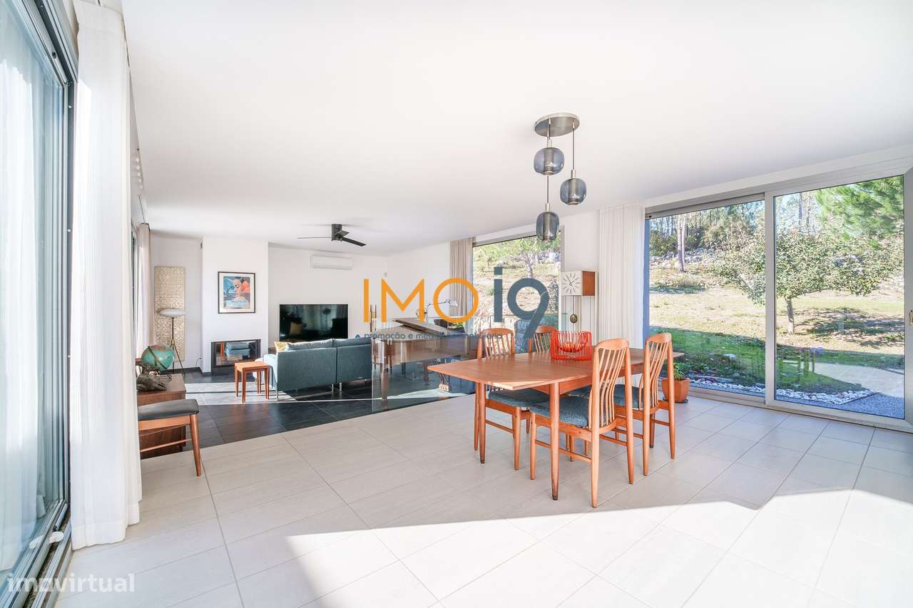 Moradia T4 Luxo - São Mamede-14