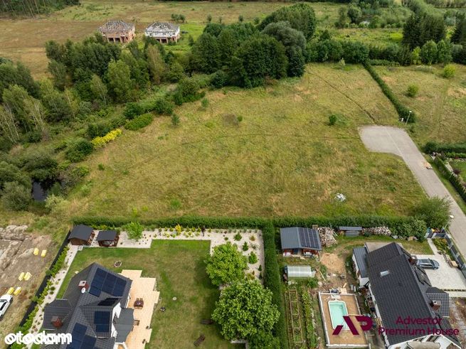 Działka tuż przy lesie w willowym otoczeniu-7