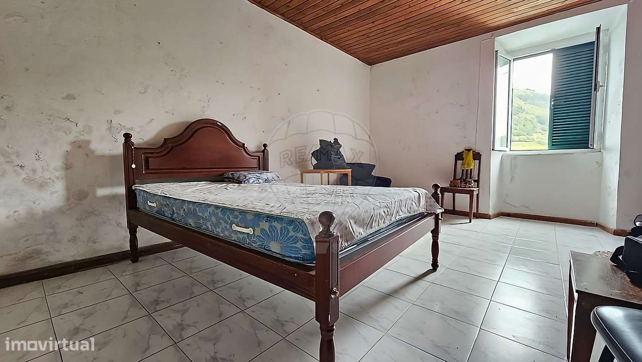 Moradia T2 para venda - Grande imagem: 3/13