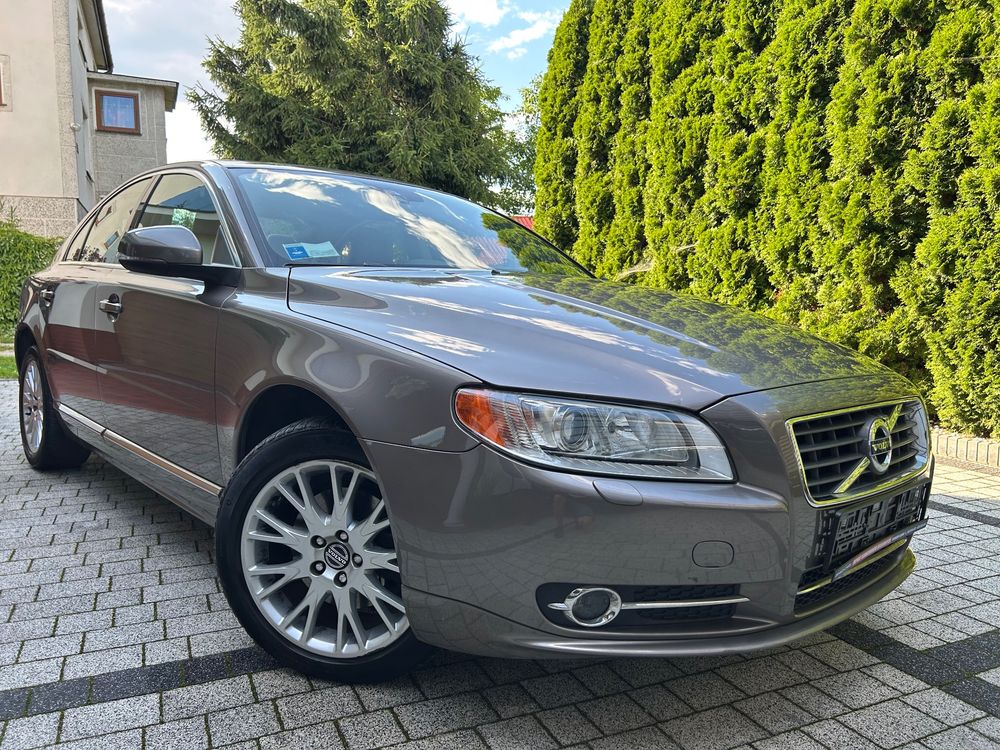 Volvo S80 II (2006-) D4 Geartronic Summum 2012