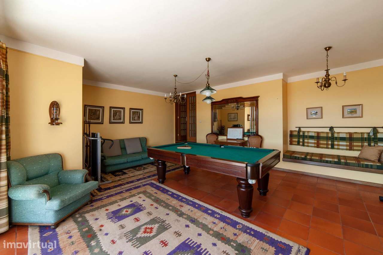 Fantástica Moradia Em Valongo.-14