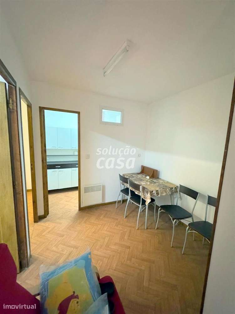 Excelente Oportunidade de Investimento em Canidelo! Apenas 1300 metros-8