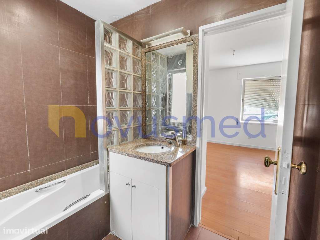 Apartamento T3 com Suíte em Águas Santas, Maia-14