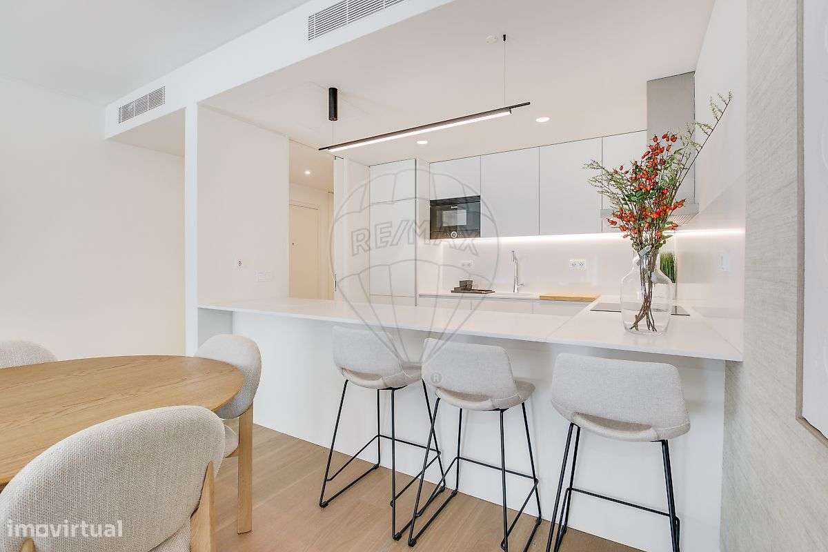 Apartamento T2 para arrendamento - Grande imagem: 5/36