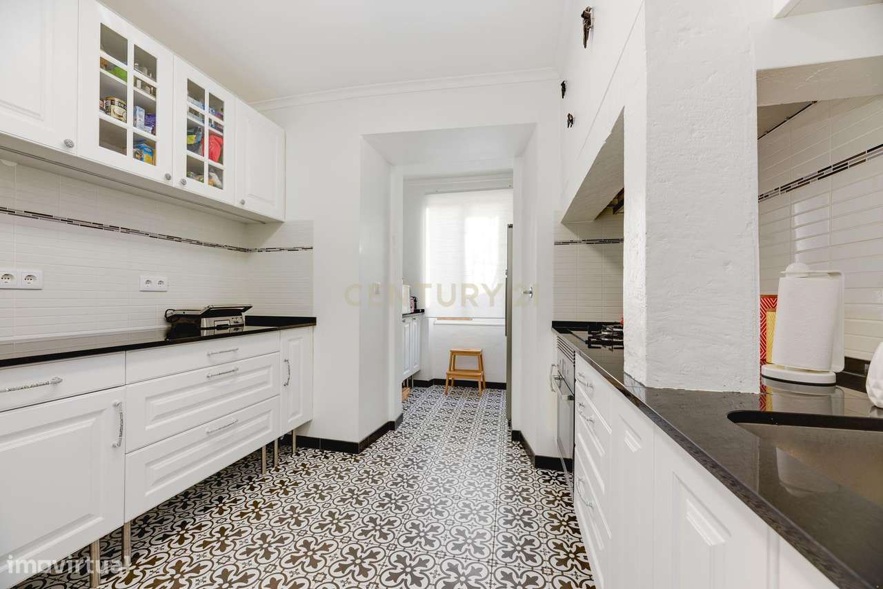 Excelente apartamento T3, com 158m2-24