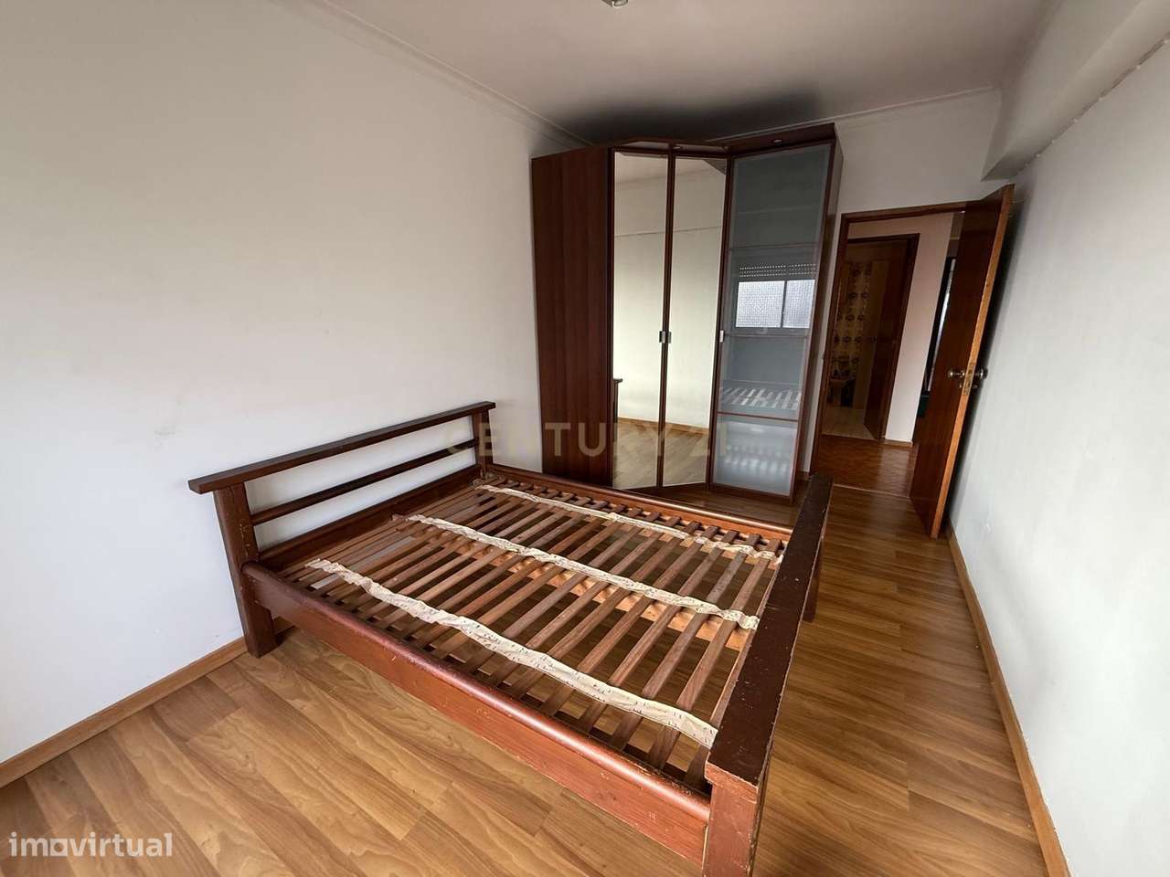 T3 no Coração da Arrentela – Oportunidade Única! 250.000 Euros-13