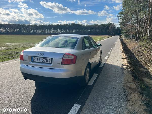 Audi A4 1.6 - 4