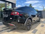 Tesla Model X - 9