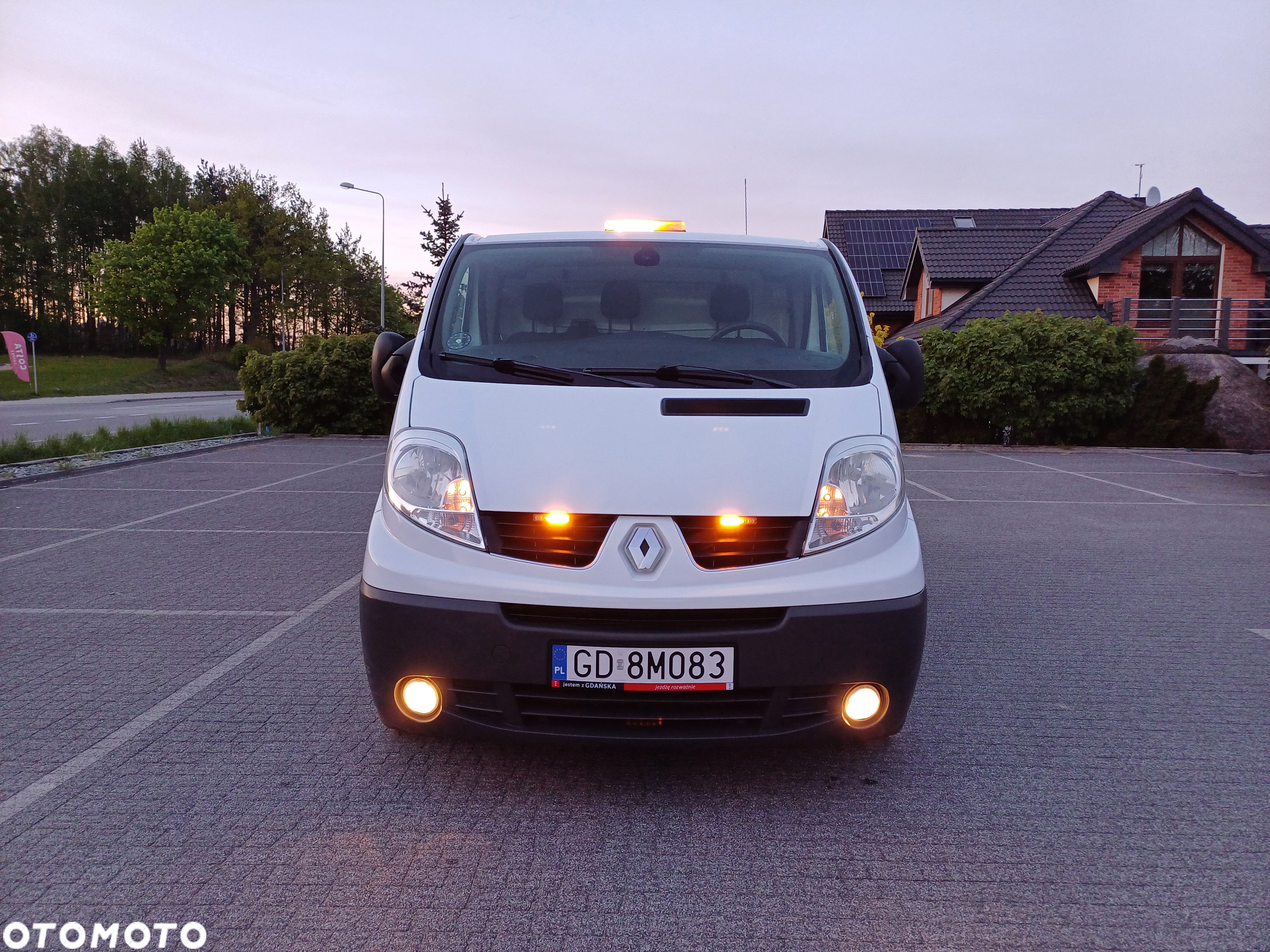 Renault Trafic - 2