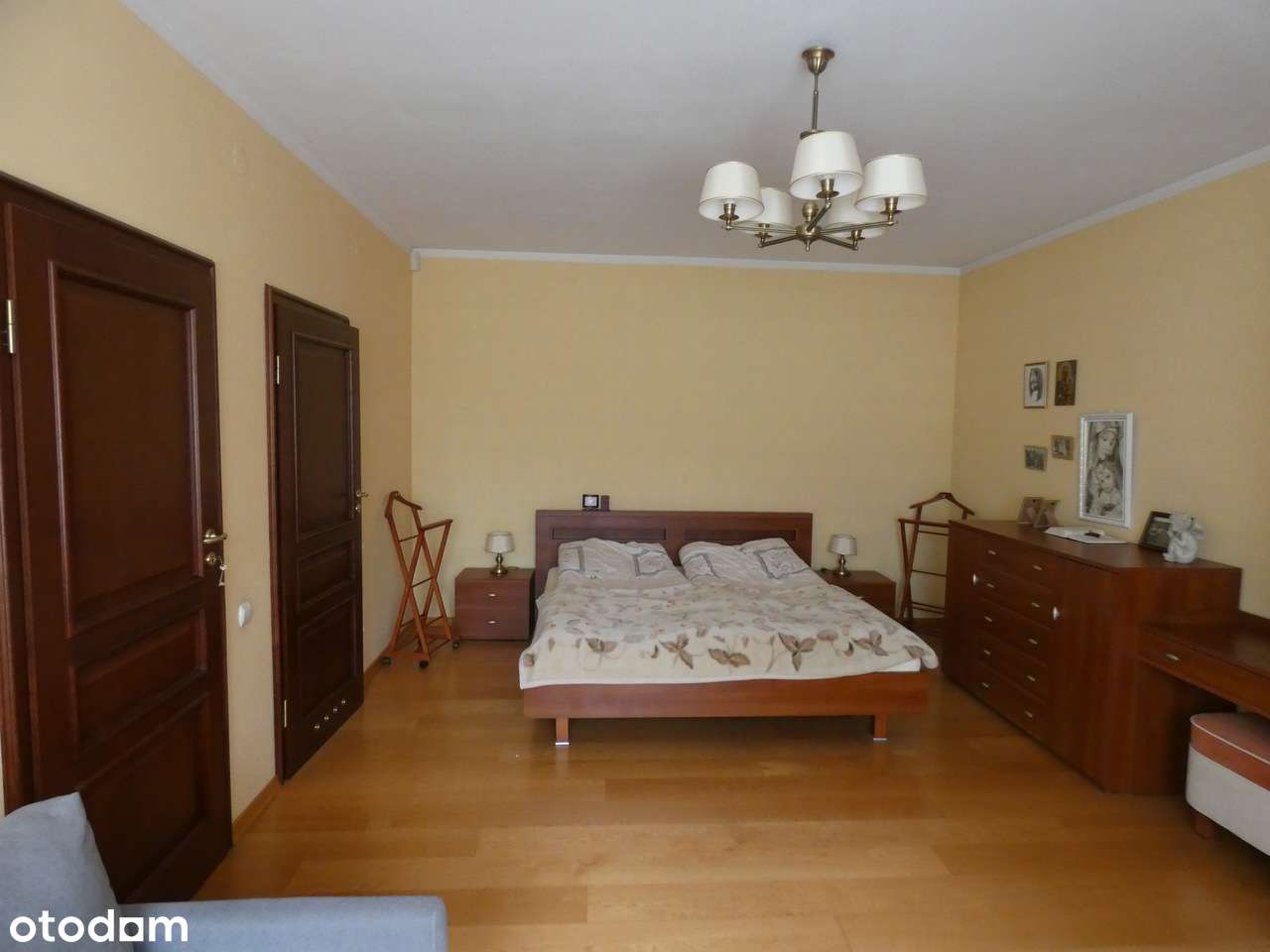 Atrakcyjny dom położony na granicy Częstochowy-3