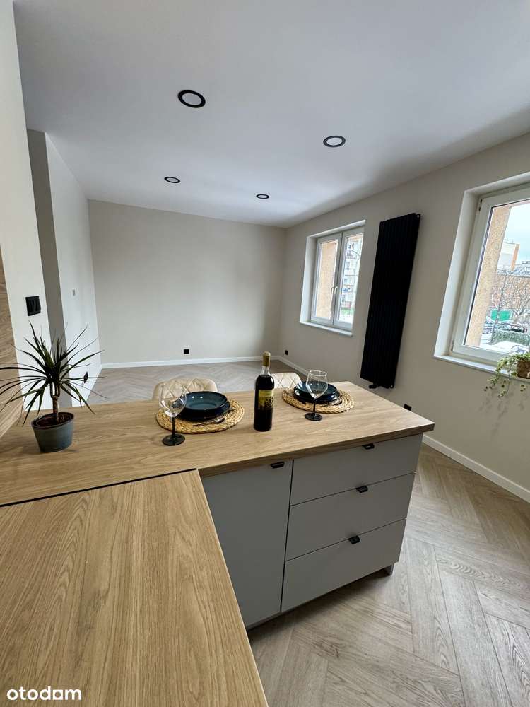 MIESZKANIE ŚWIEŻO  PO REMONCIE W CENTRUM- WYSOKI STANDARD - Pełny obrazek: 2/9