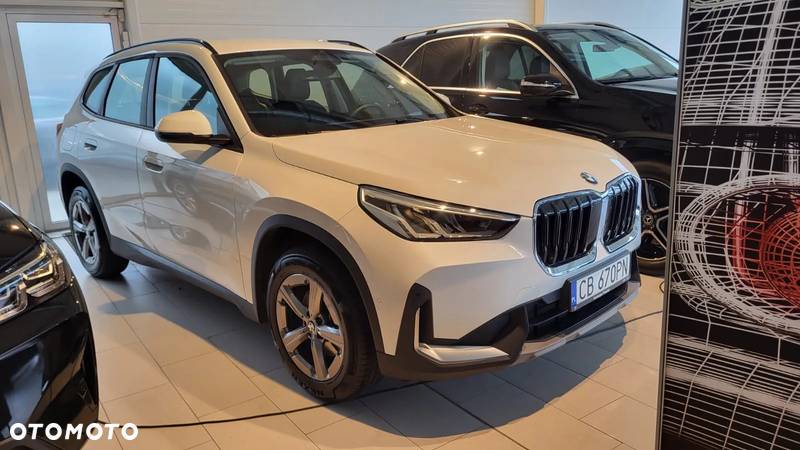 BMW X1 sDrive18i Business Edition - 4