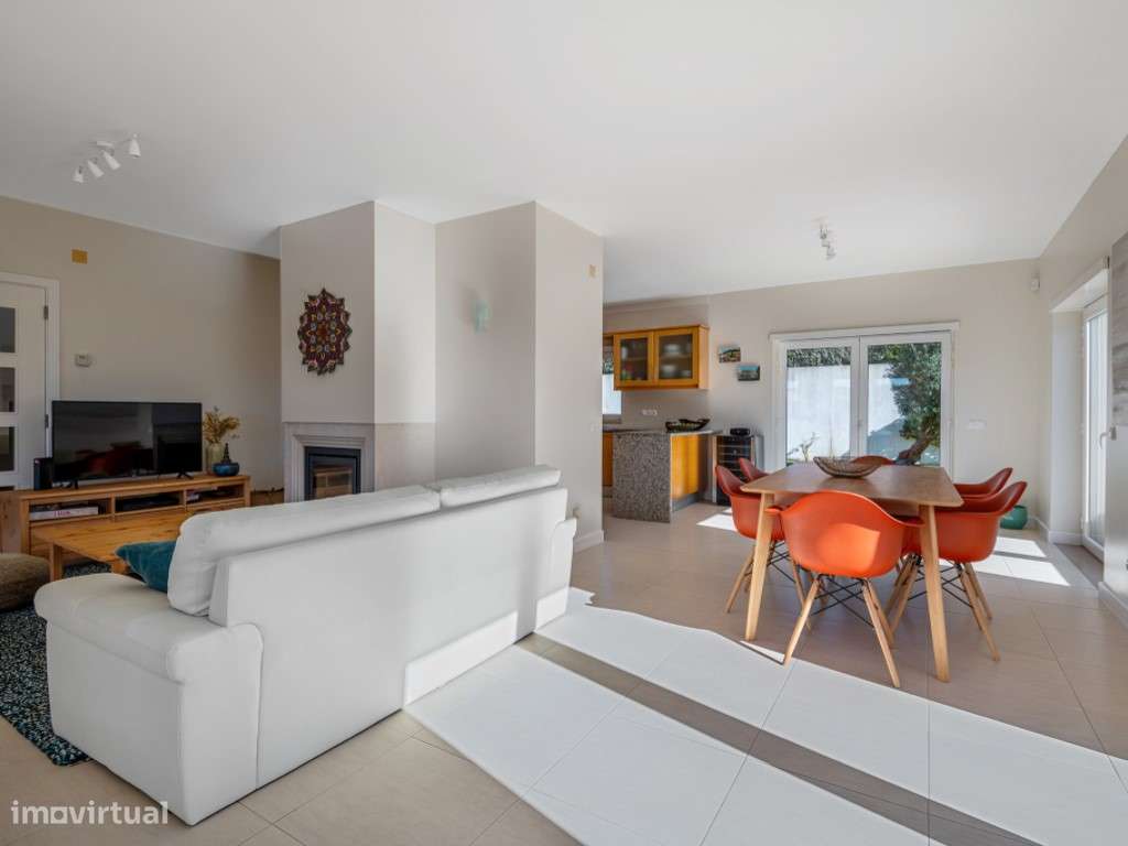 Moradia T3 com piscina, jardim, garagem e vista no Praia d'el Rey B...-14