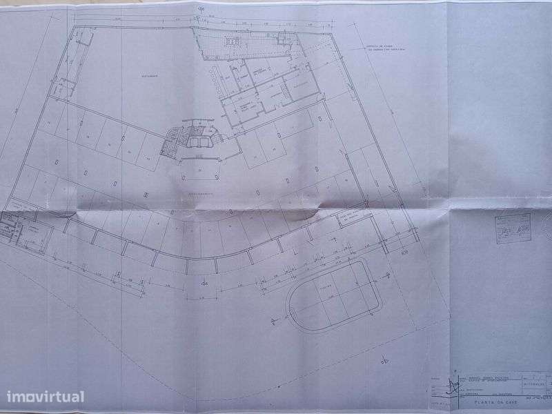 Lugar de estacionamento - Montechoro - Albufeira - Grande imagem: 5/5