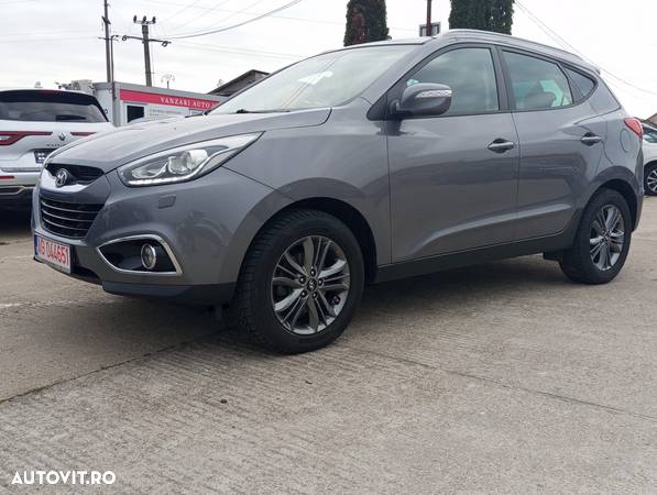 Hyundai ix35 2.0 CRDi 4WD Premium - 6