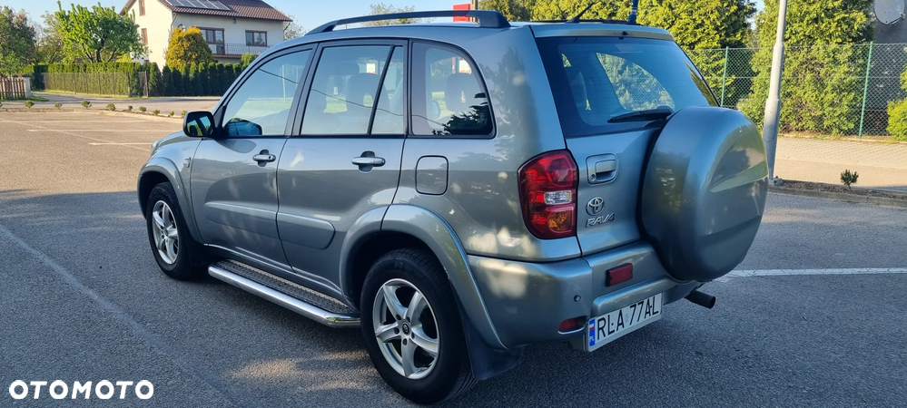 Toyota RAV4 2.0 VVT-i Prestige - 3