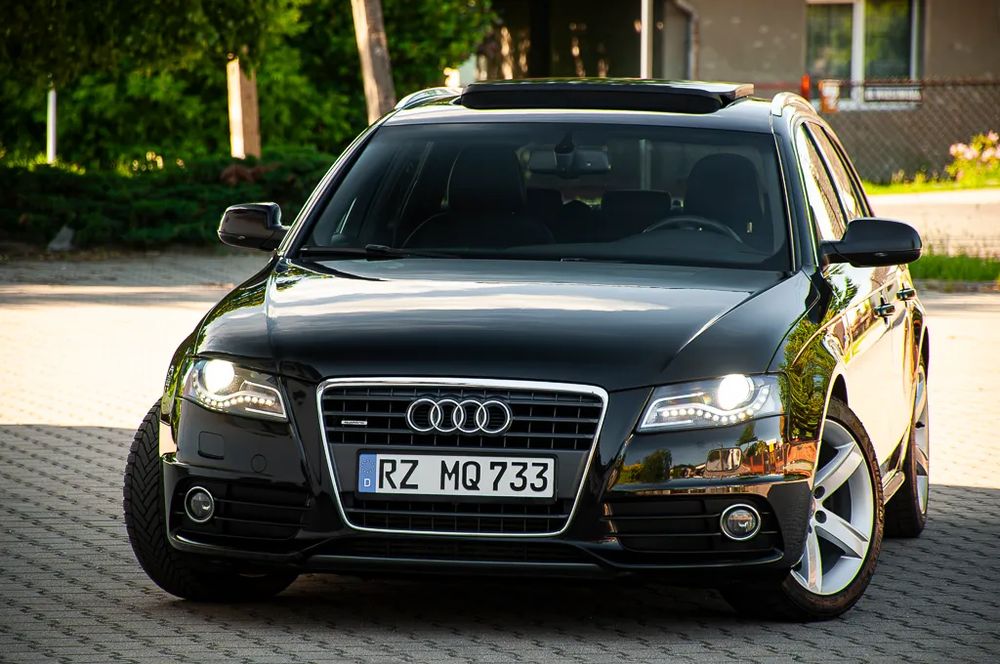 Audi A4 B8 2.0 TDI DPF quattro S line Sportpaket (plus) 2010