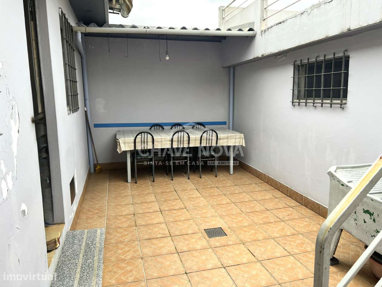 Moradia T4 com jardim e garagem em Ermesinde-26