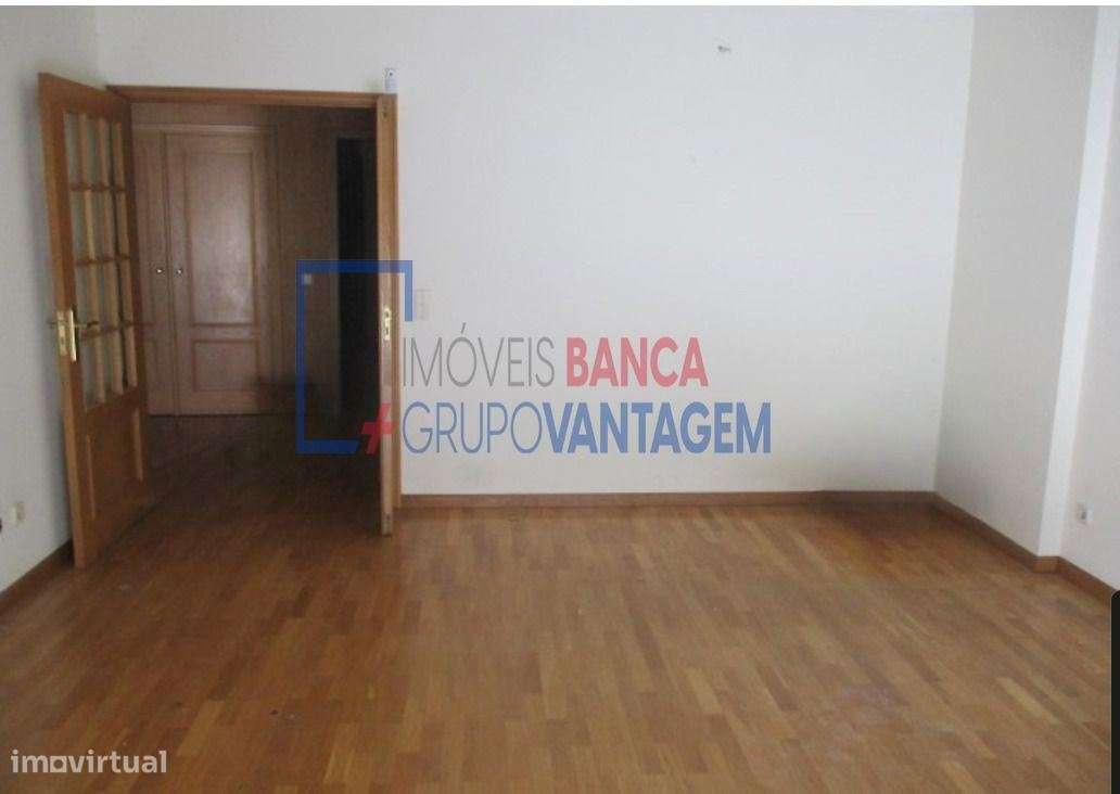 APARTAMENTO T2+ 1 - PARANHOS - PORTO - Grande imagem: 4/12