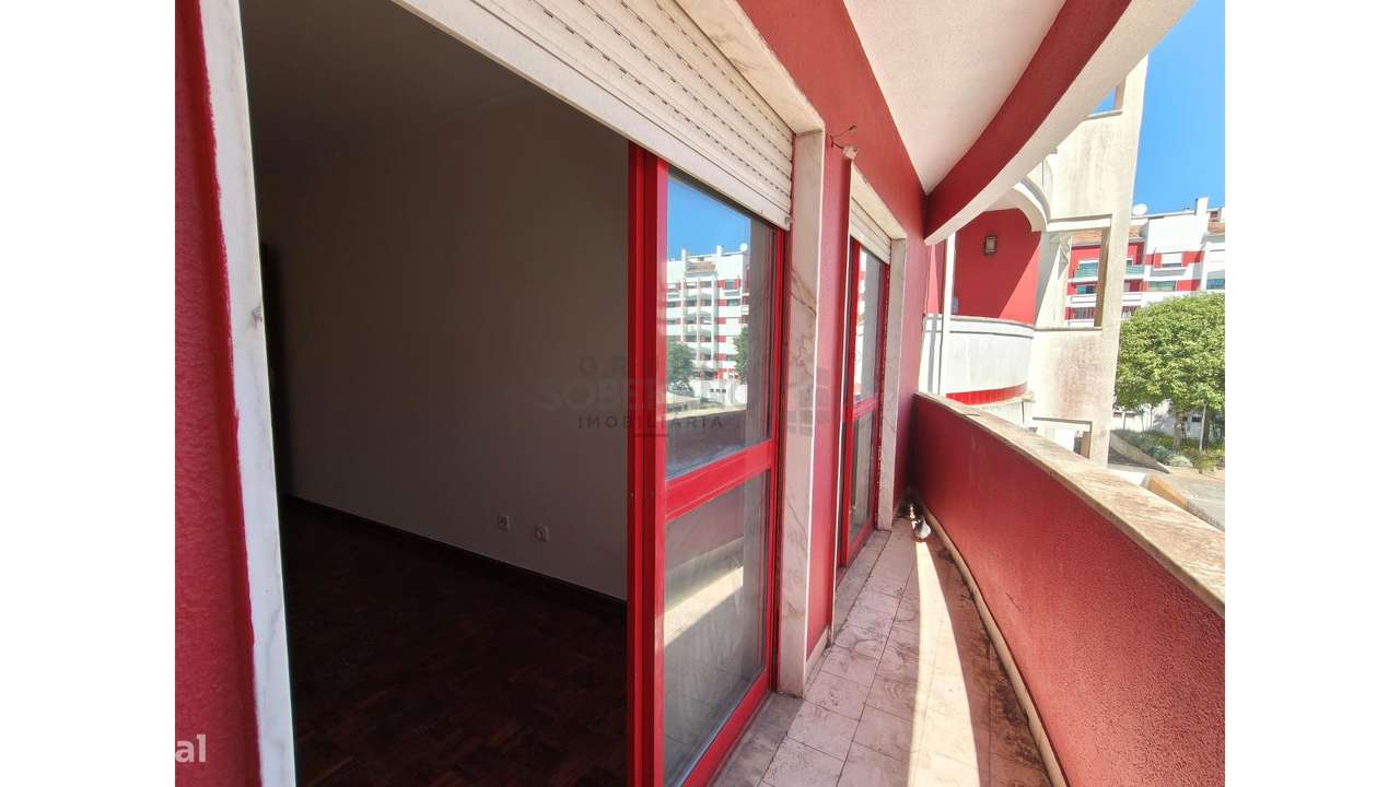 Apartamento T2 em Algueirão-12