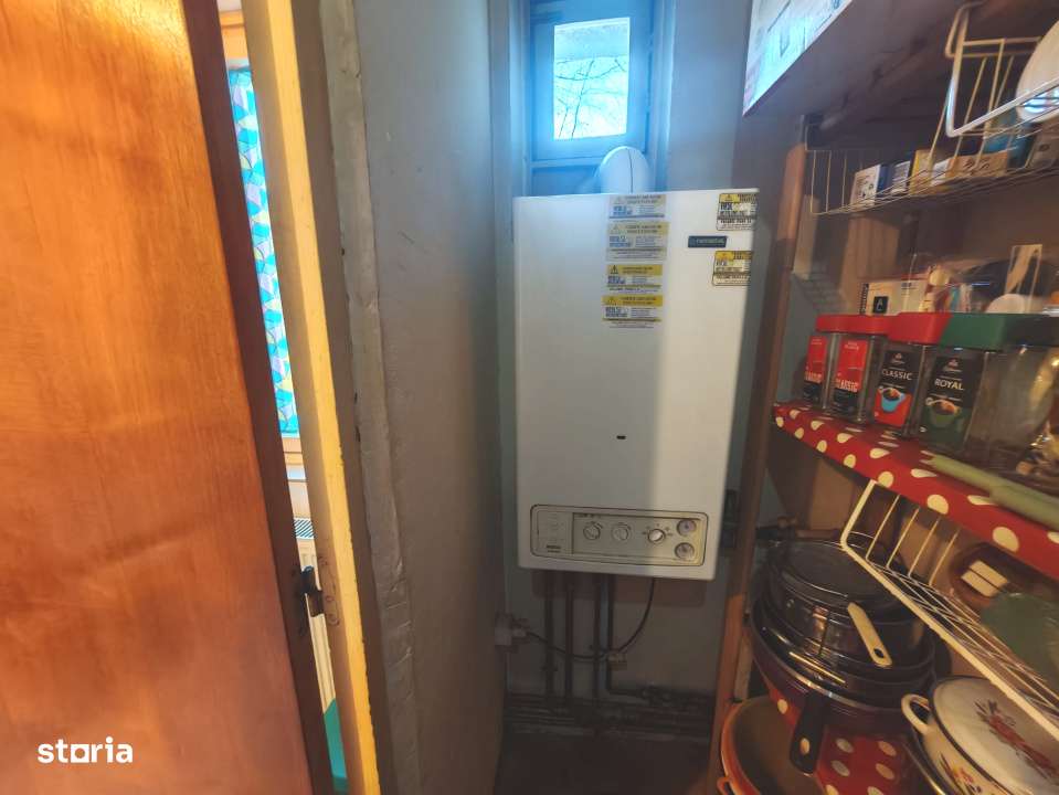 De Vanzare- Apartament Luminos, Decomandat cu Centrala Proprie-7