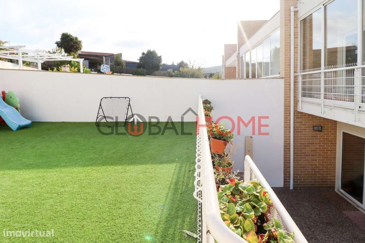 Moradia T4 Condomínio Gandra Prestige em Alfena - Grande imagem: 4/60