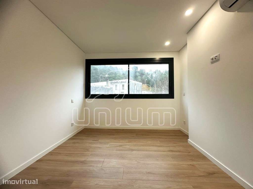 APARTAMENTO T2 EM DARQUE PARA ARRENDAMENTO - Grande imagem: 4/10