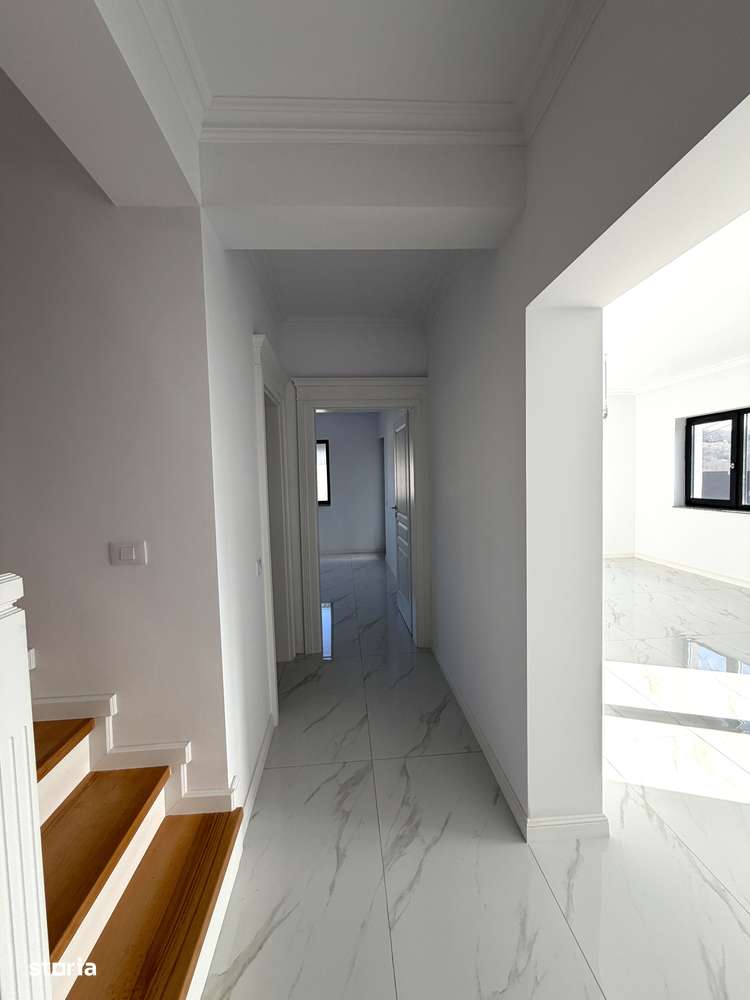 Casa INTABULATA, pregătita pentru mutare, 3 dormitoare + curte !-9