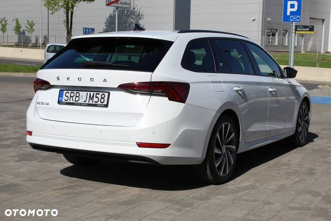 Skoda Octavia 2.0 TDI Style DSG - 22