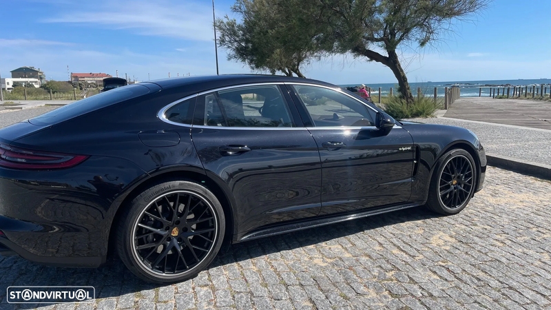 Porsche Panamera 4 E-Hybrid - 7