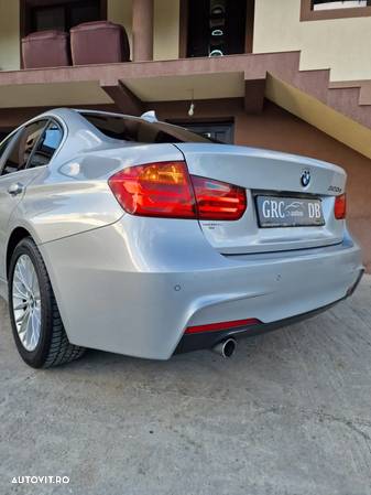 BMW Seria 3 - 35