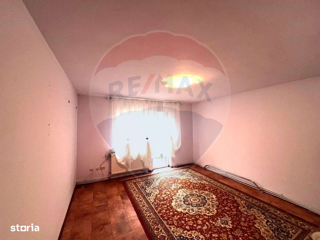 Apartament cu 3 camere de vânzare în comuna Răcăciuni-6
