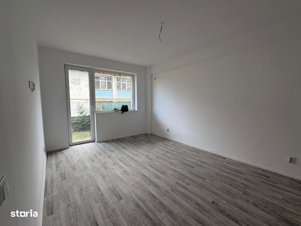 Apartament, 2 camere, 50 mp, decomandat, Centru, Zona Scoala Anton Pan - Imagine principală: 2/7
