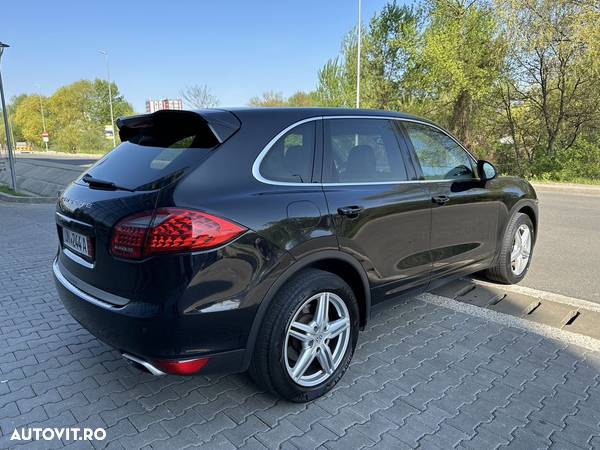 Porsche Cayenne 3.0TD TipTronic - 7