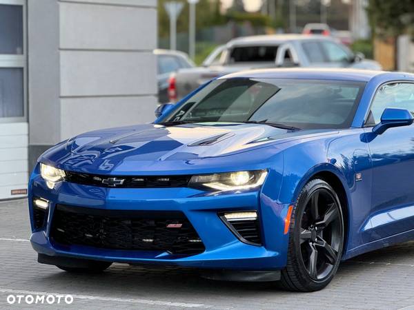 Chevrolet Camaro Coupe 6.2 V8 - 8