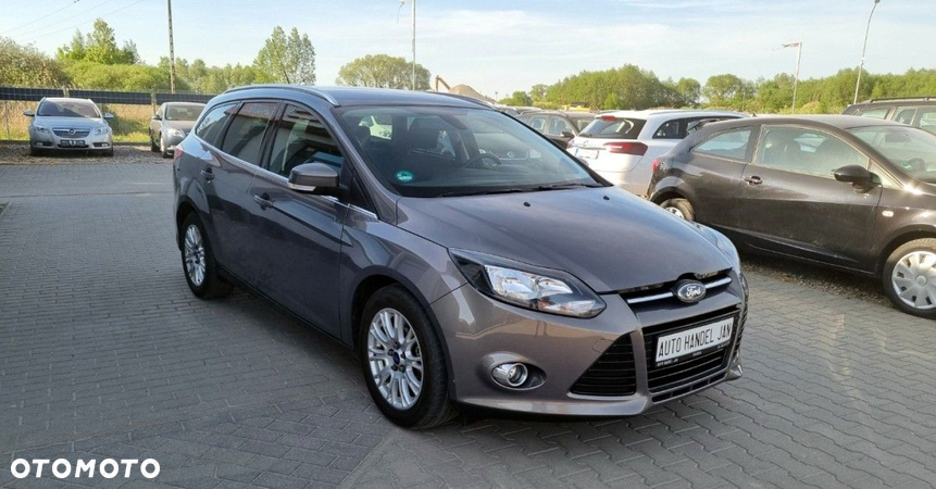 Ford Focus - 25