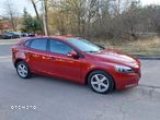 Volvo V40 D2 - 33