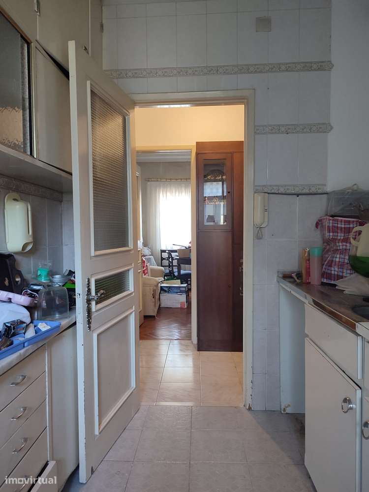 T2+1 na Avenida da Republica junto ao El Corte Inglês-20