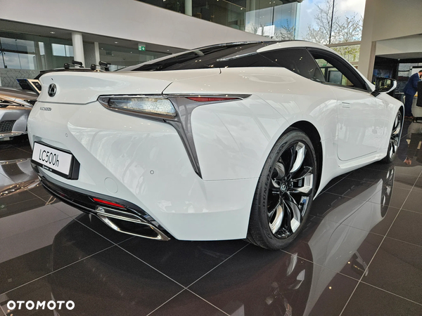 Lexus LC - 9