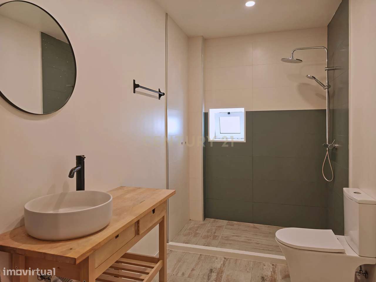 Moradia Contemporânea T3 + Escritório, com Jardim e Painéis Solares em-30