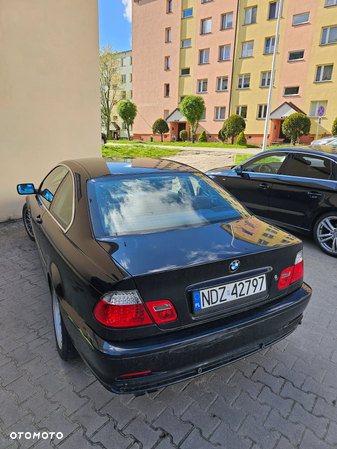 BMW Seria 3 323i - 2
